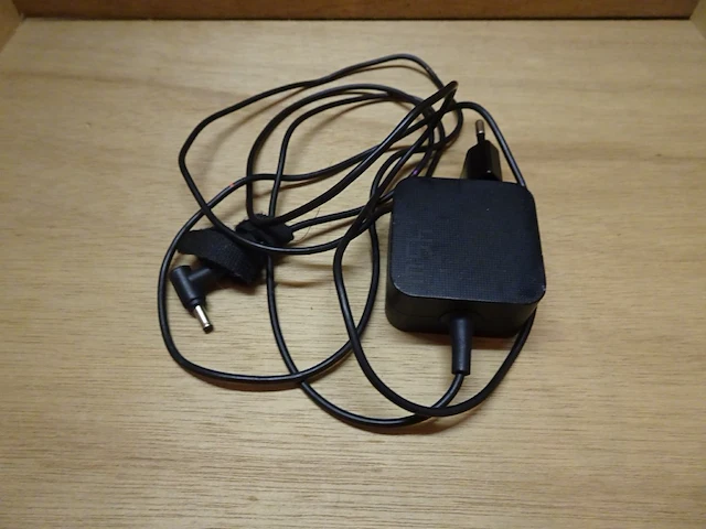 Laptop asus - afbeelding 6 van  6