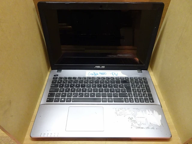 Laptop asus - afbeelding 2 van  5