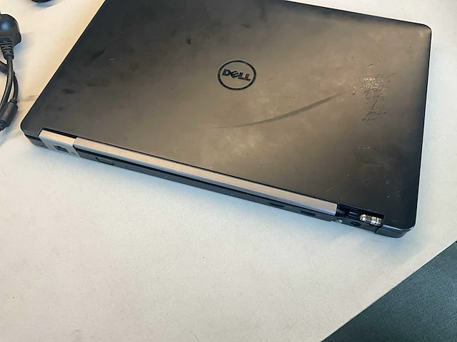 Laptop dell latitude e5570 - afbeelding 7 van  9