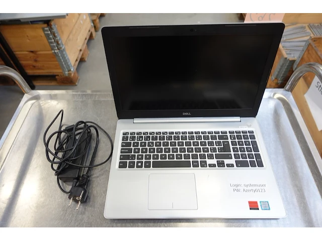 Laptop dell - afbeelding 2 van  3