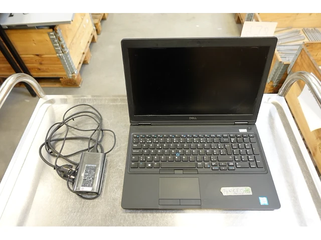Laptop dell - afbeelding 2 van  4