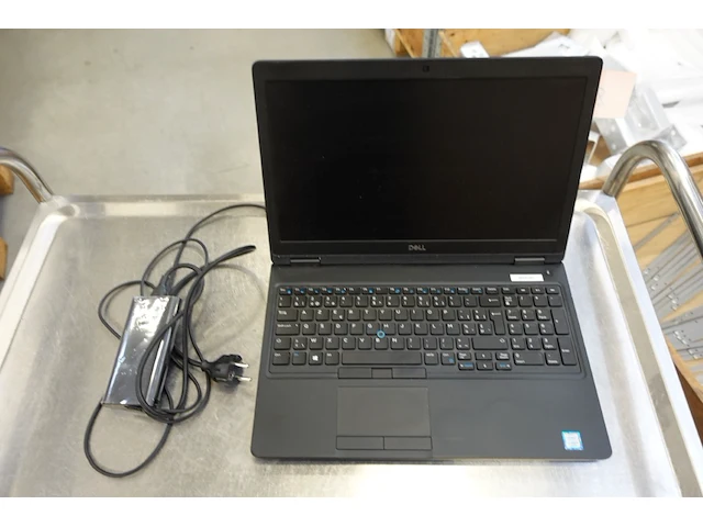 Laptop dell - afbeelding 2 van  3
