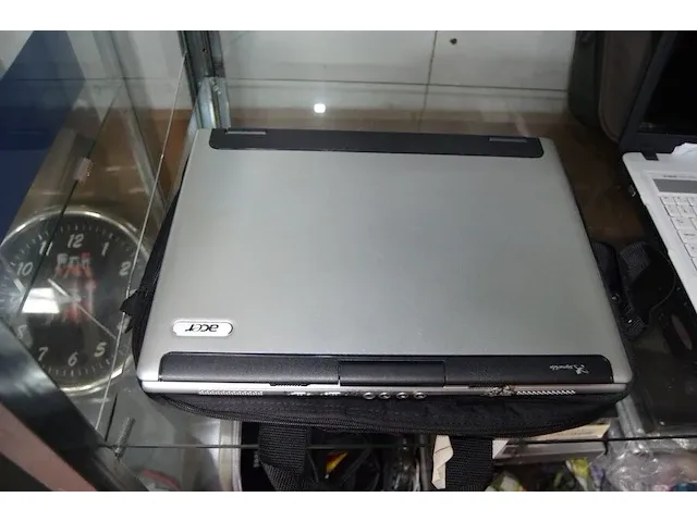 Laptop ecafe hercules ec-1000w-h160g/iabel zonder lader, laptop acer aspire 7520 met lader en draagtas, laptop acer aspire 3690 met muis , lader en draagtas - afbeelding 6 van  15