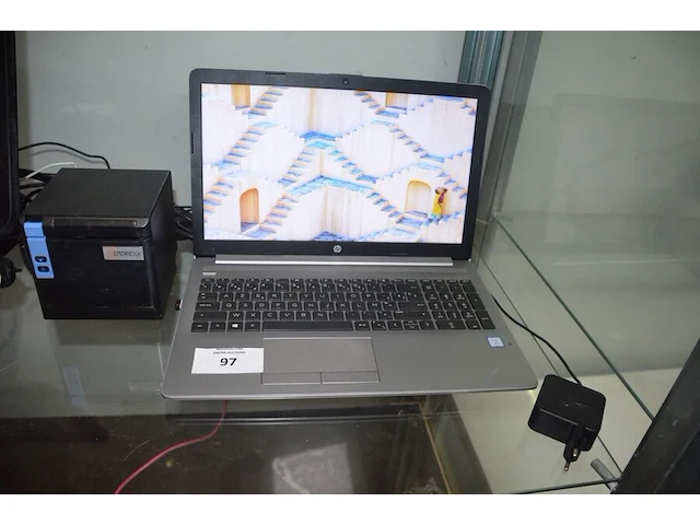 Laptop hp (13) - afbeelding 1 van  7
