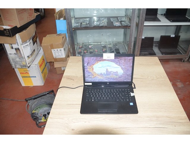 Laptop hp 14-ck0154nb intel met lader (b399) - afbeelding 1 van  6