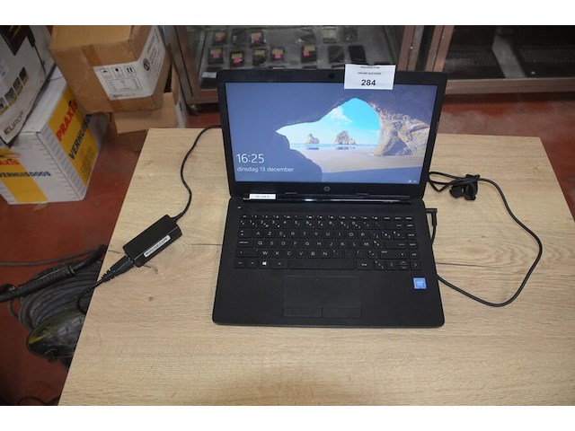 Laptop hp 14-ck0154nb intel met lader (b399) - afbeelding 1 van  8