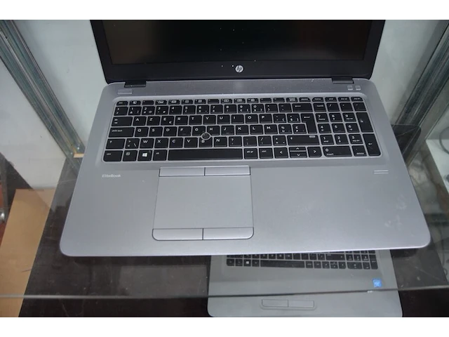 Laptop hp elite pro id l3d26av (11) - afbeelding 2 van  5