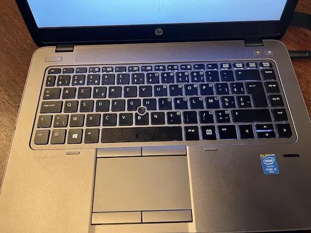 Laptop hp elitebook 840 g1 - afbeelding 3 van  8