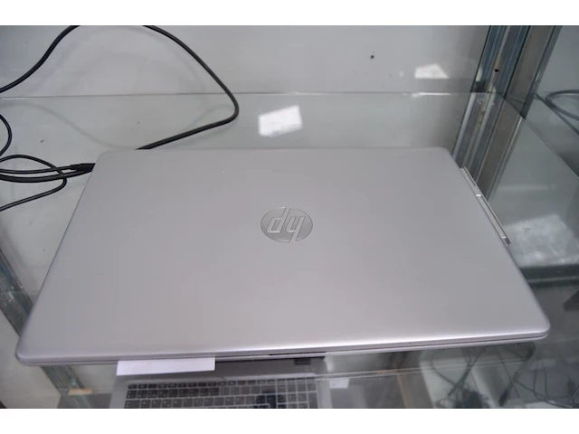 Laptop hp intel core i5 10th gen, model 17-by2045nb met lader (3) - afbeelding 7 van  7