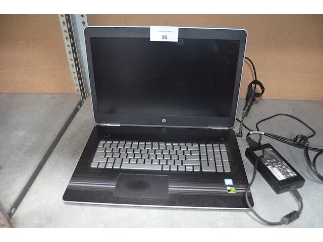 Laptop hp pavilion core i7 met lader model i7 ab 002nb (1) - afbeelding 1 van  7