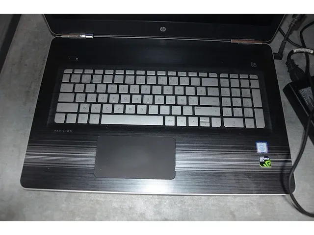 Laptop hp pavilion core i7 met lader model i7 ab 002nb (1) - afbeelding 3 van  7