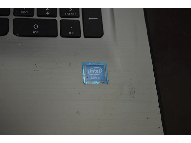 Laptop hp tpn-w121 met lader (10) - afbeelding 4 van  6