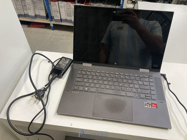 Laptop hp - afbeelding 1 van  6