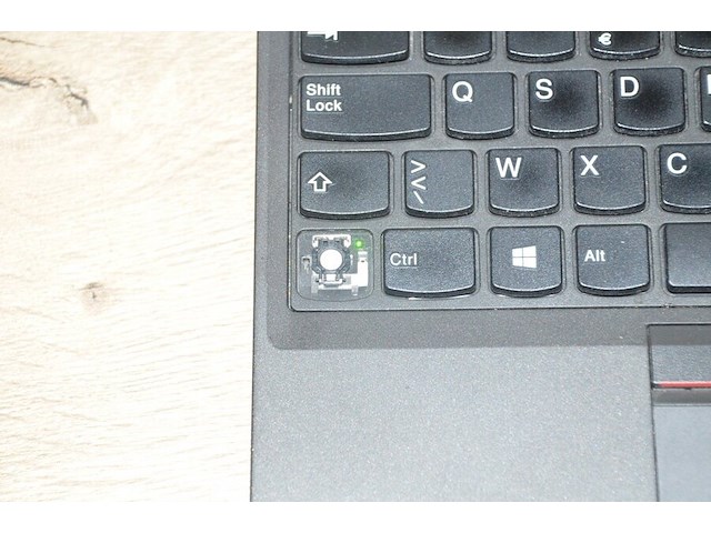 Laptop lenovo e550 intel core i5 met lader (b400) - afbeelding 6 van  7