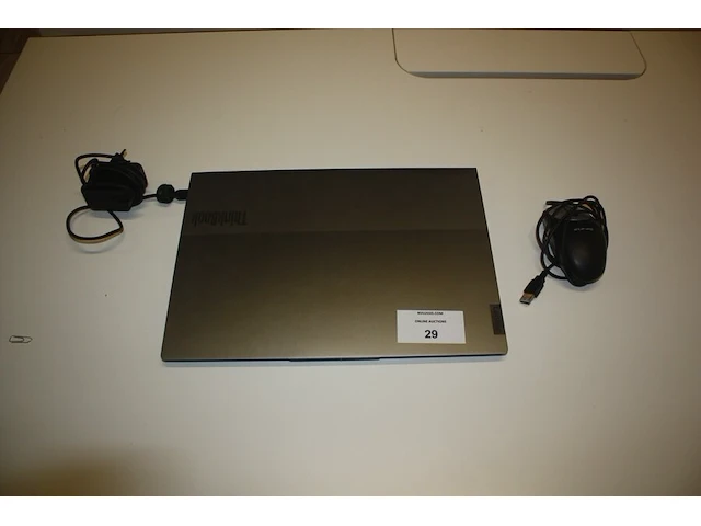 Laptop lenovo i5 80sr harman audio met lader en muis konig (42) - afbeelding 1 van  6