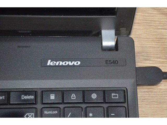 Laptop lenovo thinkpad e540 intel core i5 met lader (b400) - afbeelding 5 van  8