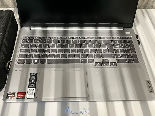 Laptop lenovo - afbeelding 2 van  5