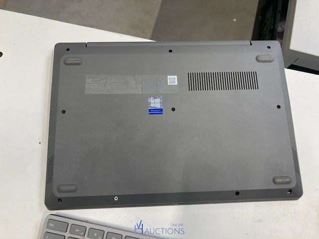 Laptop lenovo - afbeelding 4 van  5
