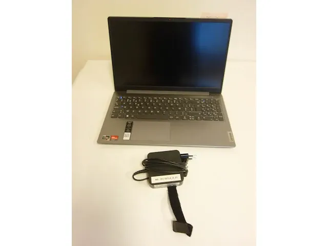 Laptop lenovo - afbeelding 1 van  4