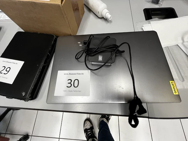 Laptop lenovo - afbeelding 1 van  5