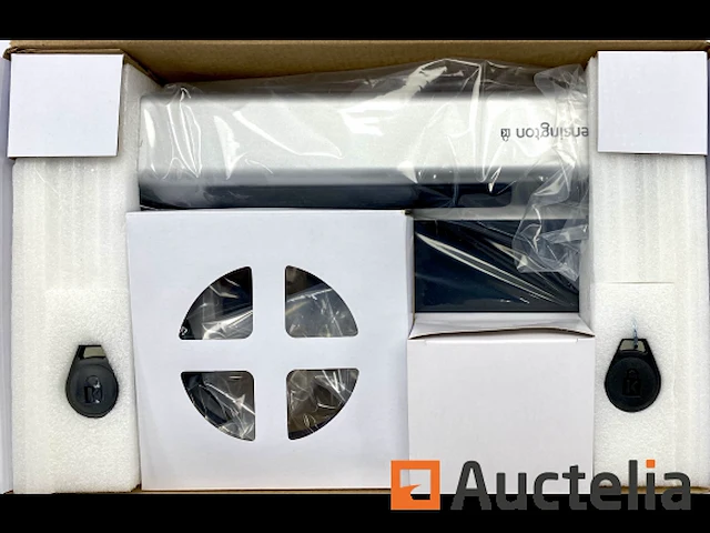Laptop locking station kensington met intelligent k-fob™ lock 5st - afbeelding 8 van  12