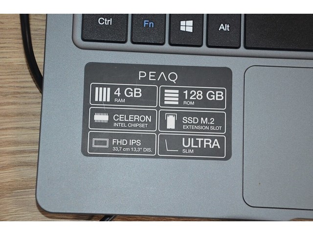 Laptop peaq slim s132 intel celeron met lader (b395) - afbeelding 6 van  9