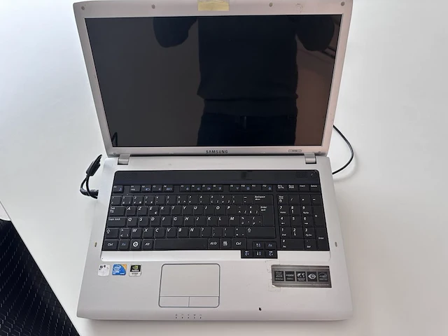 Laptop samsung r730 - afbeelding 1 van  4