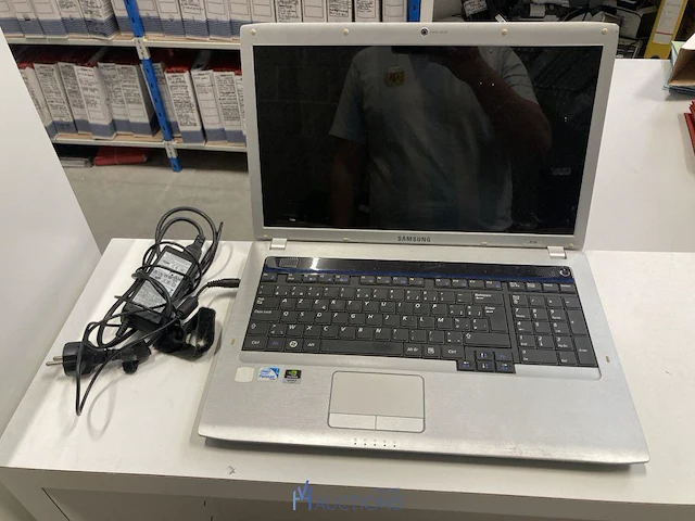 Laptop samsung - afbeelding 1 van  6