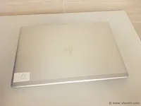 Laptop - afbeelding 1 van  4