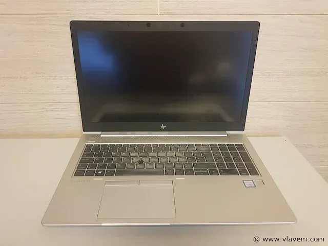 Laptop - afbeelding 2 van  5