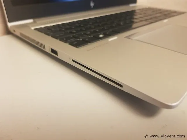 Laptop - afbeelding 4 van  5