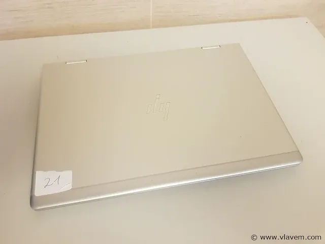 Laptop - afbeelding 1 van  5