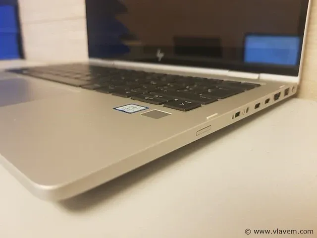 Laptop - afbeelding 5 van  5