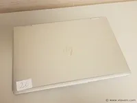 Laptop - afbeelding 1 van  5