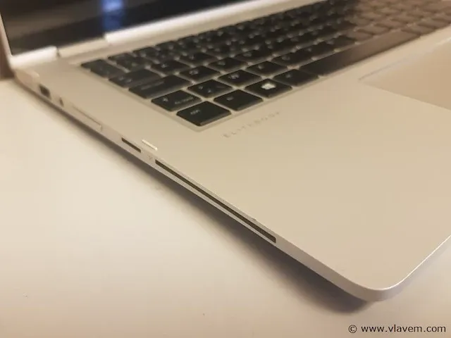 Laptop - afbeelding 4 van  5