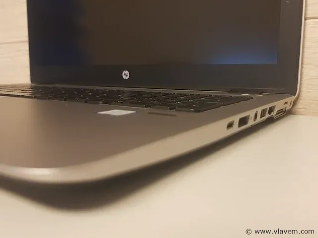 Laptop - afbeelding 5 van  5
