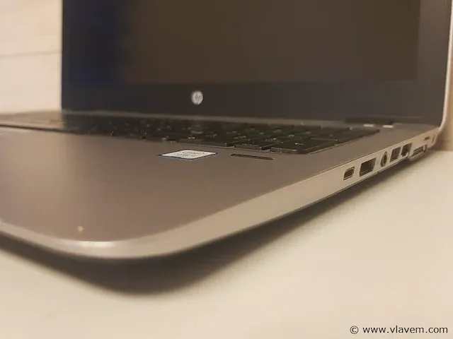 Laptop - afbeelding 5 van  5