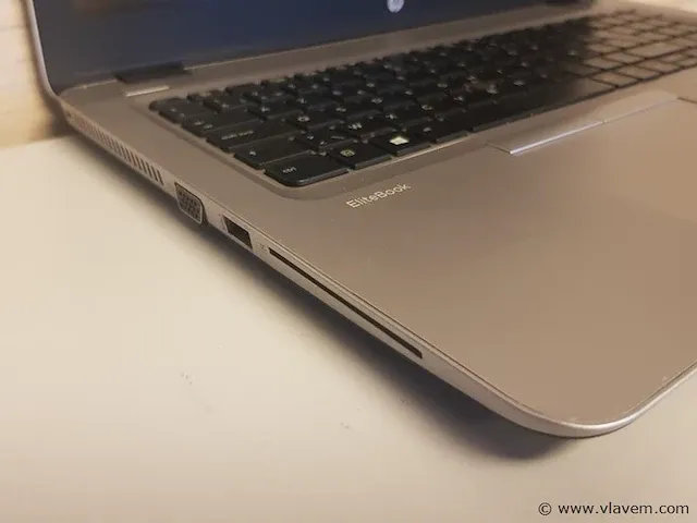 Laptop - afbeelding 4 van  5