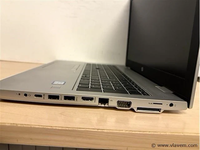 Laptop - afbeelding 3 van  3
