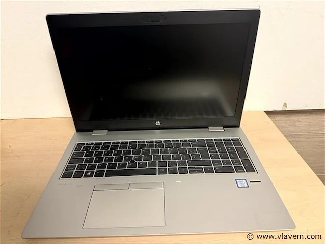 Laptop - afbeelding 1 van  3