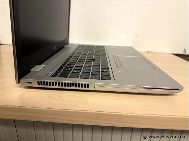 Laptop - afbeelding 2 van  3