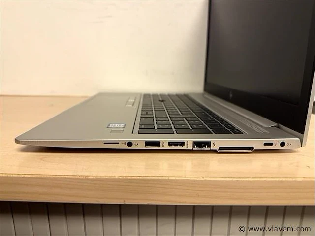 Laptop - afbeelding 3 van  3