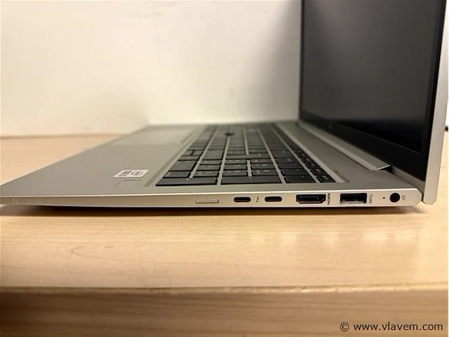 Laptop - afbeelding 3 van  3