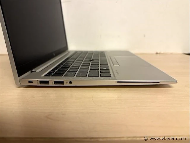 Laptop - afbeelding 2 van  3