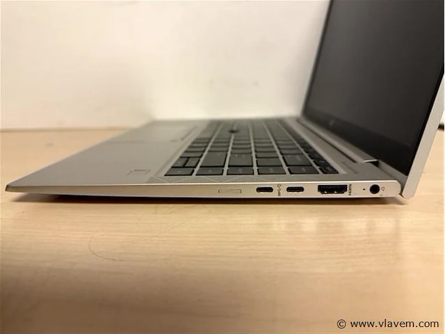 Laptop - afbeelding 3 van  3