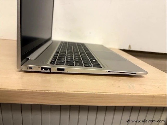 Laptop - afbeelding 2 van  3