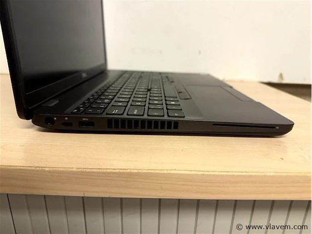 Laptop - afbeelding 2 van  3