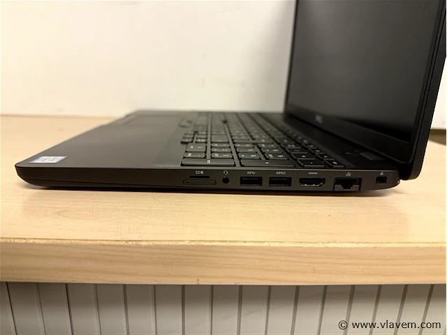 Laptop - afbeelding 3 van  3