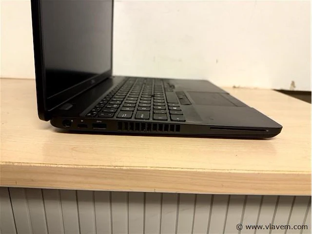 Laptop - afbeelding 2 van  3