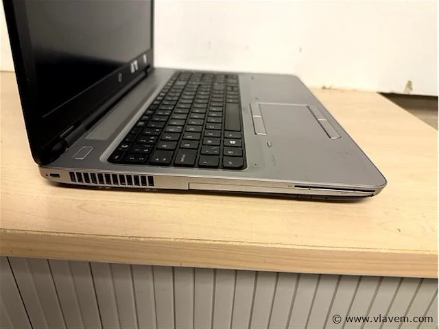 Laptop - afbeelding 2 van  3